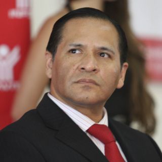 La STPS entrega apoyos económicos a becarios del programa 'Bécate'