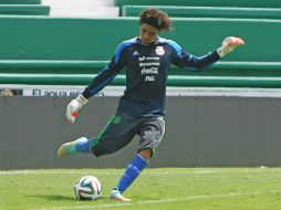 Ochoa es titular en Selección pese a su nula actividad en España. MEXSPORT / ARCHIVO