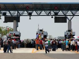 Estudiantes protestan por la desaparición de los 43 normalistas de Ayotzinapa. NTX / ARCHIVO