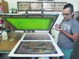 Para la muestra, Ernesto Flores hizo una selección de obras en distintas técnicas. CORTESÍA ERNESTO FLORES  /