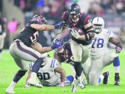 El fútbol americano es una liga infinitamente más competitiva, profesional e interesante. AP /