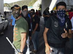 La policía se hizo a un lado al haber llegado a un pacto con los manifestantes. AFP / R. Schemidt