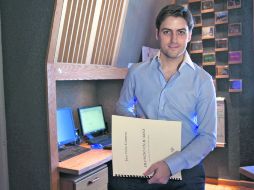 Lo trae en la sangre. Desde niño, al escuchar música en su casa todo el tiempo, el compositor tapatío fue conquistado por los acordes. ESPECIAL / J. P. Contreras