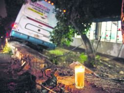 Lomas del Paraíso. La muerte de la menor afuera de la Urbana 945, tras ser embestida por un camión, consternó a la colonia. EL INFORMADOR / J. Mendoza