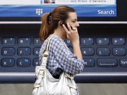 Los operadores estarán obligados guardar datos de las líneas de los usuarios del servicio de telefonía móvil por un plazo de 24 meses. EFE / ARCHIVO