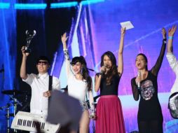 Para los que no pudieron asistir al evento, podrán disfrutarlo en vivo a través de Telehit y en Telehit.com, además de redes sociales. TWITTER / @TvTelehit.