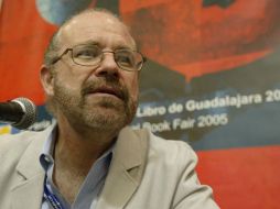 El poeta peruano Eduardo Chirinos es uno de los invitados a esta edición del Salón de la Poesía. EL INFORMADOR / ARCHIVO