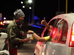 Después de las 19:00 horas los manifestantes se retiraron de la México-Querétaro. SUN / J. Cabrera