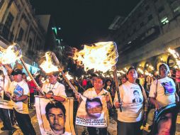 Una marcha de aproximadamente mil personas caminó por toda Avenida Alcalde hasta llegar a Juárez y 16 de Septiembre. EL INFORMADOR / A. Hernández