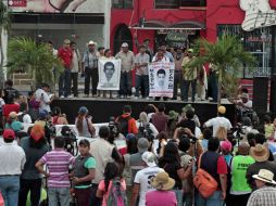 Los familiares llevan ya cinco días en caravana por el país. SUN / J. Ríos
