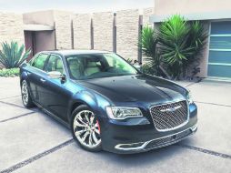 Más allá de su diseño, el 300 logra un mejor consumo de combustible en carretera, que según cifras oficiales alcanza los 13 kml.  /