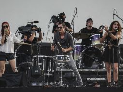 La interpretación de 'The One' de la banda Radaid en el escenario 'Mi Bici' logró congregar poco a poco a los asistentes. EL INFORMADOR / F. Atilano