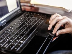 La compañía ha indicado a sus empleados de todo el mundo que no se conecten a sus ordenadores. EL INFORMADOR / ARCHIVO