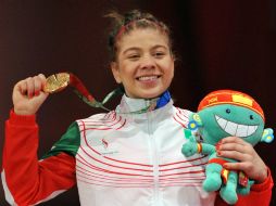 Valencia contó con el apoyo de su familia en las gradas, a quienes les dedicó la medalla. MEXSPORT / L. Monroy