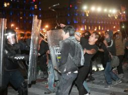 Todos quieren acusar de tortura a las autoridades y pedir renuncias en la SSPDF y en la PGR. SUN / ARCHIVO