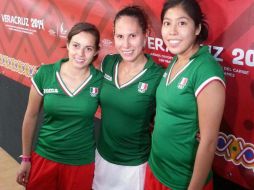 Karla Urrutia, Samantha Terán y Diana García se imponen sin mayor complicación a los rivales. TWITTER / @JVeracruz2014