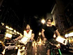 El escenario de la filmación es la Avenida Corrientes, ubicada en Buenos Aires. YOUTUBE /  PopArt Discos