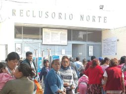Informan que los detenidos salieron por una puerta lateral del Reclusorio. NTX / ARCHIVO