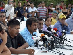 Entre los puntos tratados con Murillo Karam, se acordó la recreación de toda la investigación y que será entregada este viernes. AP / ARCHIVO