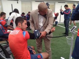 El proceso de estudios es rápido, para cuando arranquen la pretemporada, el cuerpo técnico ya los tendrá de manera puntual. TWITTER / @Chivas