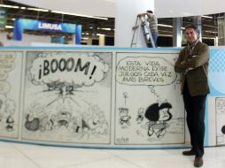 Horacio Torcello, diseñador del pabellón argentino, utilizó viñetas de Mafalda para ilustrar su obra. EL INFORMADOR / A. Hinojosa