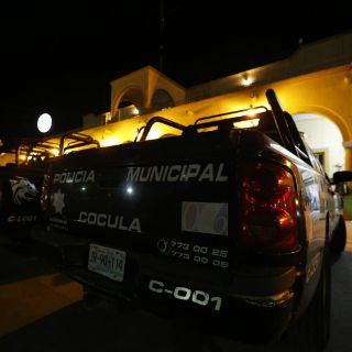 Detienen al sub director y comandante de Policía de Cocula