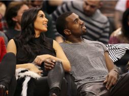 Kanye quiere hacer una réplica donde Kim imite la icónica portada del 'Island Life' de Grace Jones. AFP / ARCHIVO