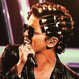 Bruno Mars al estilo de Doña Florinda