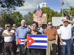 Las organizaciones de exiliados dicen sentirse traicionados por ambos gobiernos. EFE / G. De Cárdenas