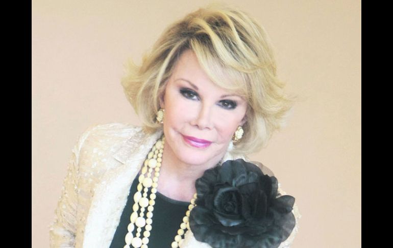 La conductora y comediante Joan Rivers, falleció el 4 de septiembre tras caer en coma luego de un infarto durante una operación. AP / Lionel Cironneau