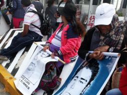 Sin problemas, se retiran para ir a otro centro comercial y exigir lo mismo. SUN / ARCHIVO