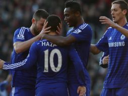 El equipo que dirige el portugués José Mourihno sigue en la cima de la clasificación con 46 unidades. AP / T. Ireland