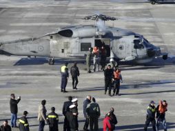 El número de 435 pasajeros suscita dudas ya que faltan 43 personas conforme a lo indicado en el rol de pasajeros. EFE / M. Tzora