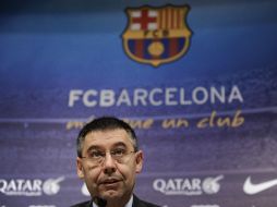 El presidente del equipo, Josep Maria Bartomeu, tendrá que lidiar con no poder mejorarlos en el próximo año. AFP / J. Lago