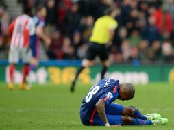 El United no pudo iniciar el 2015 con triunfo. AFP / O. Scarff