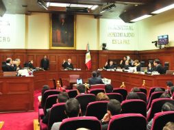 Los ministros Zaldívar y Aguilar empatan y las votaciones continuarán hasta que uno de ellos obtenga seis votos. NTX / ARCHIVO