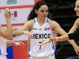 La joven destaca que participar en el deporte universitario ha sido fundamental para iniciar esta nueva etapa. TWITTER / @ascencio_cass