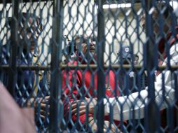 La estrategia de seguridad del Gobierno en el estado ha provocado el enojo de las legítimas autodefensas, dice el clérigo. SUN / L. Cortés