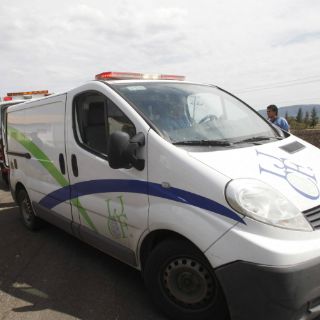 Choca camión de pasajeros en Cocula; hay tres muertos