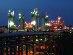 Otro tema imprescindible es el precio de referencia de la mezcla mexicana de crudo de exportación. EFE / Especial