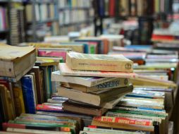 Compartir libros, son pequeñas acciones que minimizan el consumo y sus impactos negativos hacia la naturaleza. EL INFORMADOR / ARCHIVO