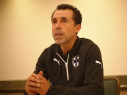 El estratega rayado, Carlos Barra, espera encontrar a un rival complicado mañana en el Estadio Jalisco. EL INFORMADOR / A. Hernández