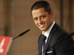 Se desconoce el futuro de Javier Hernández a partir de verano próximo. AFP / ARCHIVO