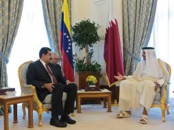 El presidente venezolano se reúne con Tamim bin Hamad Al Thani, emir de Qatar. AFP / Presidencia de Venezuela