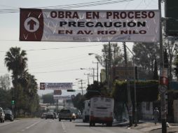 Los vecinos aseguran que sólo se han colocado mantas que mencionan sobre el cierre de calles. EL INFORMADOR / F. Atilano