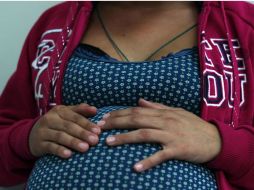 Otra de las consecuencias de embarazarse después de los treina, con asistencia, es la probabilidad de un embarazo múltiple. EL INFORMADOR / ARCHIVO