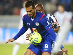 Cruz Azul liga por ahora tres victorias en casa frente a Santos Laguna. MEXSPORT / ARCHIVO