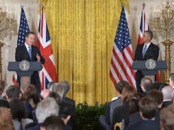 David Cameron (i) y Barack Obama (d) durante la rueda de prensa conjunta. AFP / ARCHIVO