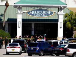 Tras el percance, el centro comercial fue evacuado como medida de seguridad. AP / M. Denemark