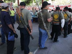 La policía del municipio junto a otras corporaciones, se han unido a la búsqueda de los normalistas. SUN / ARCHIVO